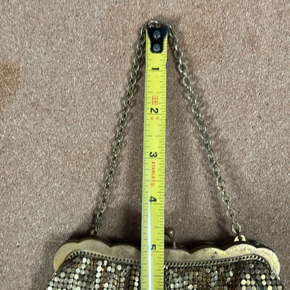 Very vintage gold Whiting & Davis small cocktail mesh bag with chain strap - Picture 14 of 16